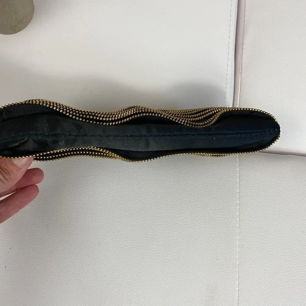 Ruffled Zipper Evening Bag Clutch Black Gold with Strap